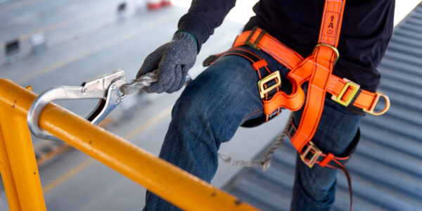Construction,Worker,Use,Safety,Harness,And,Safety,Line,Working,On